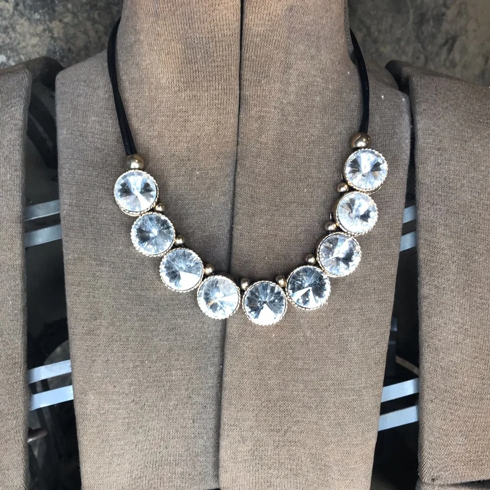 Y2K statement rhinestone necklace - Picture 2 of 8